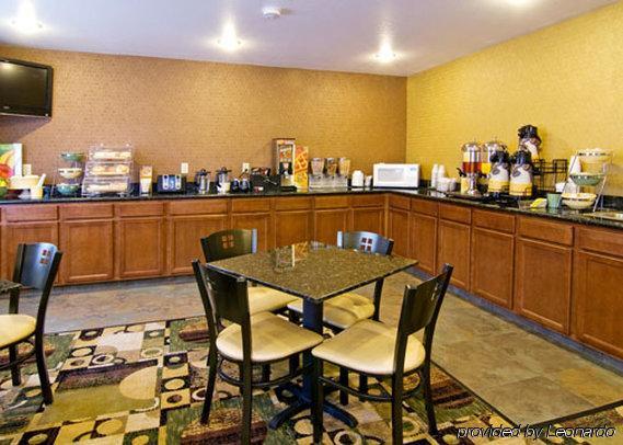 Quality Inn & Suites דקורה מסעדה תמונה